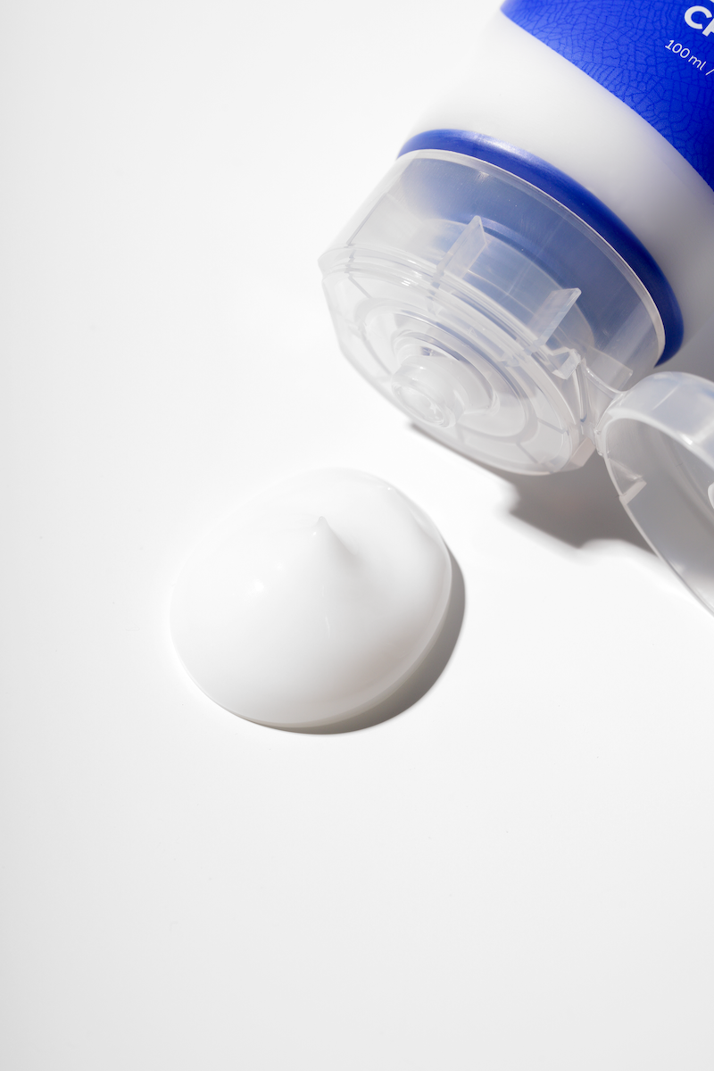 Isntree Hyaluronic Acid Aqua Gel Cream